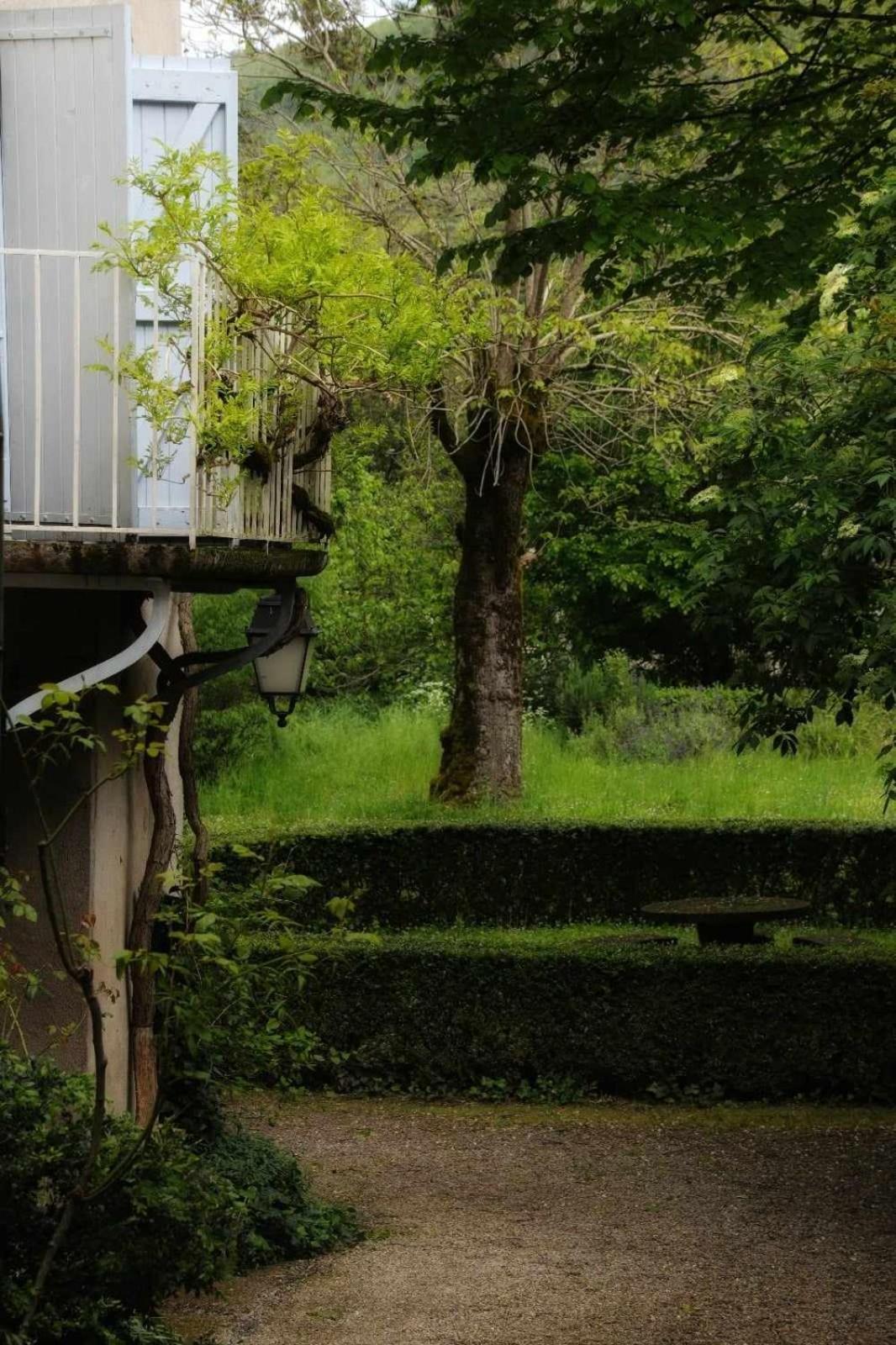 Le Jardin Secret Bed & Breakfast Saint-Antonin Exterior photo